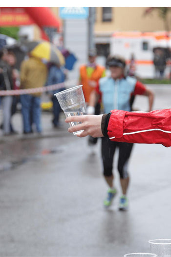 Hydration for Runners: Training & Race Day Hydration Strategy